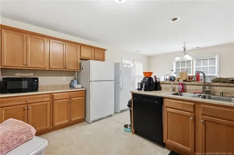 2528 Crumpler Drive Hope Mills NC 28348
