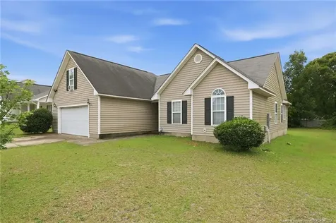 2528 Crumpler Drive Hope Mills NC 28348