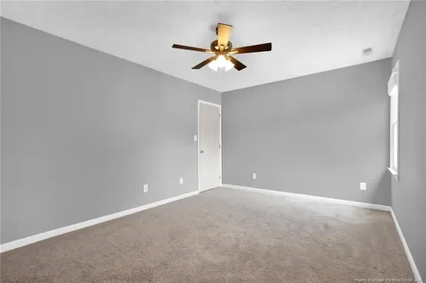 529 Old Farm Road Fayetteville NC 28314