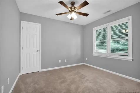 529 Old Farm Road Fayetteville NC 28314