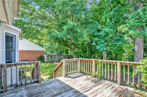 529 Old Farm Road Fayetteville NC 28314