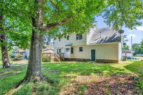 529 Old Farm Road Fayetteville NC 28314