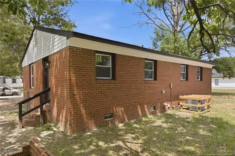 217 Teague Street Fayetteville NC 28306
