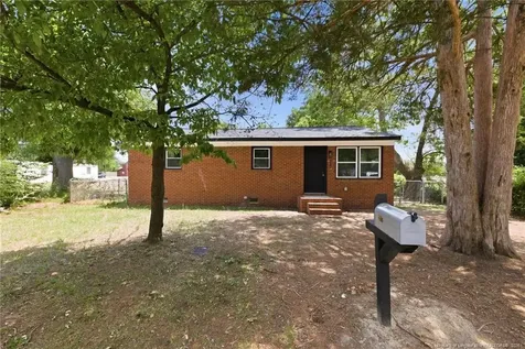 217 Teague Street Fayetteville NC 28306