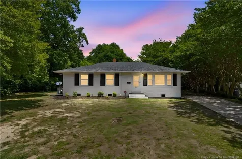 511 Terry Circle Fayetteville NC 28304