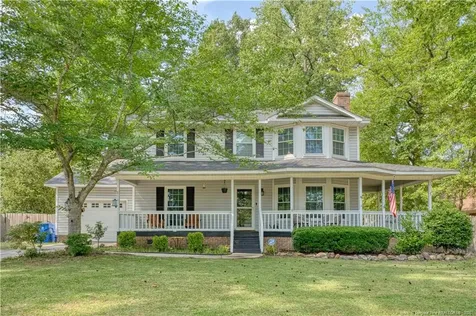 5704 Danville Drive Fayetteville NC 28311