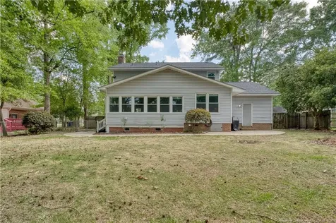 5704 Danville Drive Fayetteville NC 28311