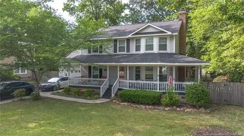 5704 Danville Drive Fayetteville NC 28311