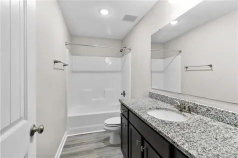 388 Dundee Farm Road Raeford NC 28376