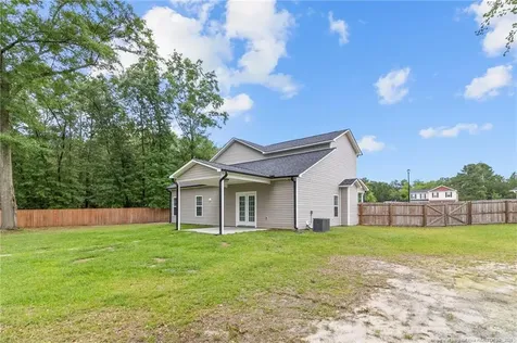 388 Dundee Farm Road Raeford NC 28376
