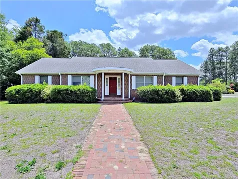 1869 Conover Drive Fayetteville NC 28304