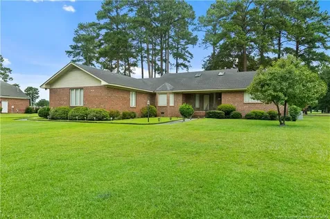 4155 Bent Grass Drive Fayetteville NC 28312