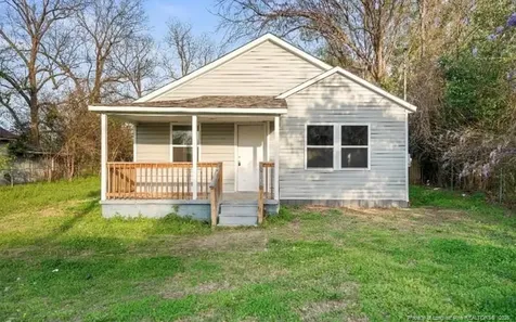 313, 315 S Racepath Street Fayetteville NC 28301