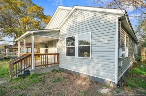 313, 315 S Racepath Street Fayetteville NC 28301