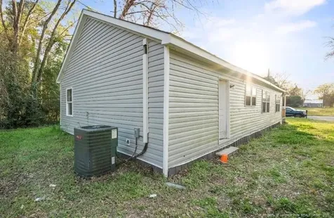 313, 315 S Racepath Street Fayetteville NC 28301