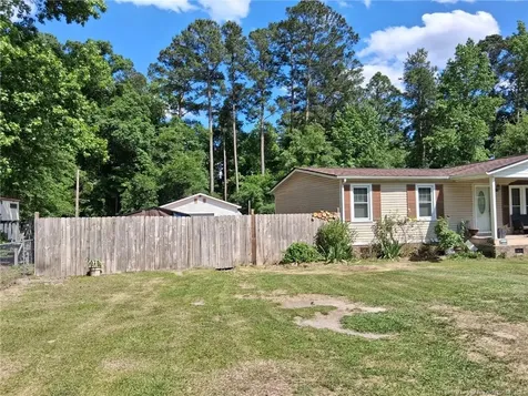 7054 Zepher Road Fayetteville NC 28311