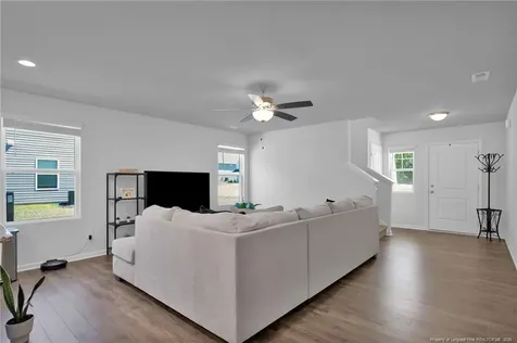 156 Chinook Lane Raeford NC 28376