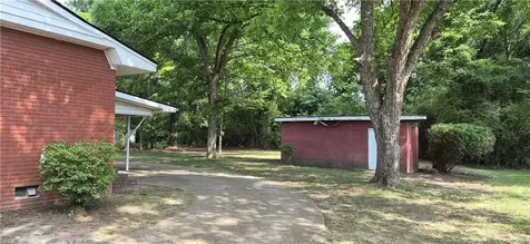 1922 Sloan Avenue Fayetteville NC 28312
