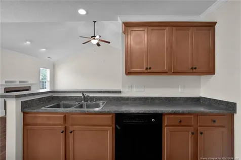 1421 Avoncroft Drive Fayetteville NC 28306
