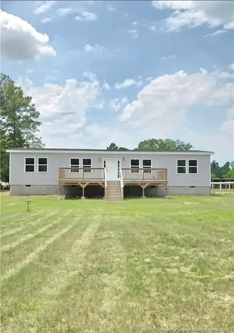 190 Deaton Road Raeford NC 28376