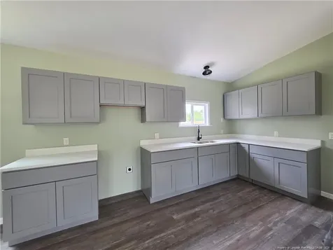 190 Deaton Road Raeford NC 28376