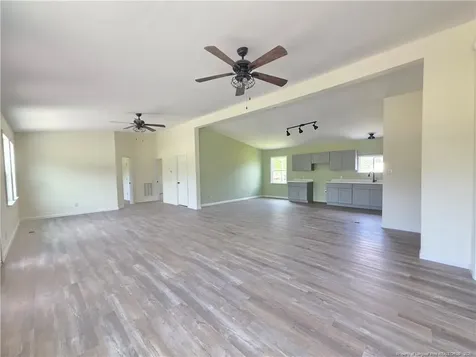 190 Deaton Road Raeford NC 28376