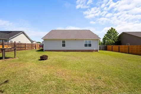 151 Mayor Court Raeford NC 28376