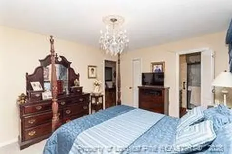 303 Chaucer Court Dunn NC 28334