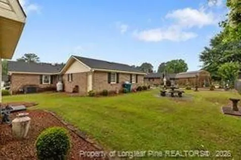 303 Chaucer Court Dunn NC 28334