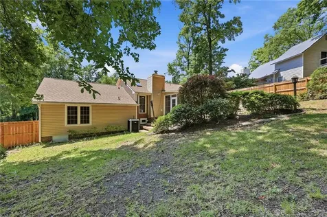 333 Bahama Loop Fayetteville NC 28314