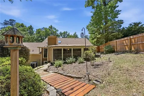 333 Bahama Loop Fayetteville NC 28314