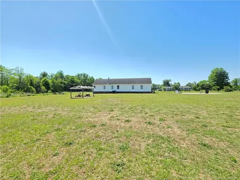 550 Thomas Drive Raeford NC 28376