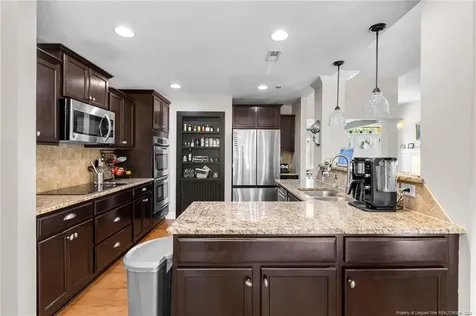 85 Lakewood View Sanford NC 27332