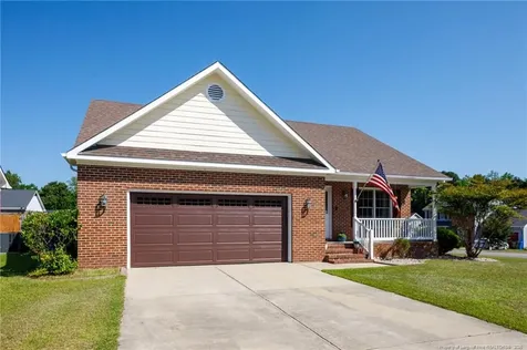 504 Foxdenton Place Fayetteville NC 28303