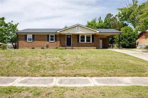 5301 Lowery Court Fayetteville NC 28303