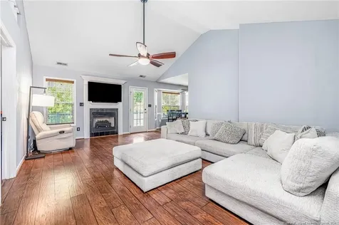 7736 Redwood Avenue Fayetteville NC 28314