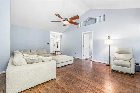 7736 Redwood Avenue Fayetteville NC 28314