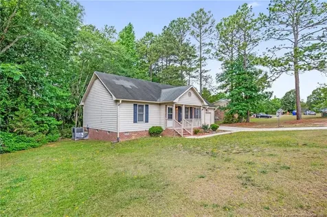 3333 Hunting Bay Drive Spring Lake NC 28390