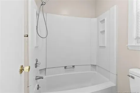 2109 Hollyridge Place Fayetteville NC 28304