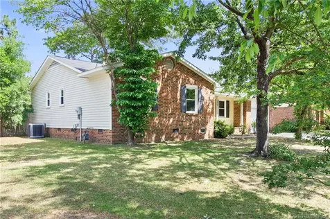 2109 Hollyridge Place Fayetteville NC 28304