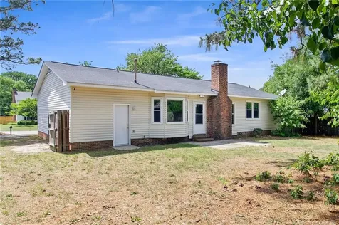 2109 Hollyridge Place Fayetteville NC 28304