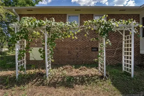 605 Dandridge Drive Fayetteville NC 28303