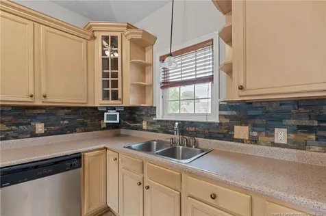 109 Canyon Court Sanford NC 27332