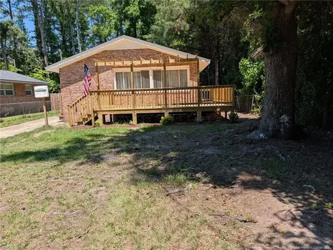 808 Weiss Avenue Fayetteville NC 28305