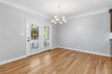 327 Ridgeway Court Fayetteville NC 28311