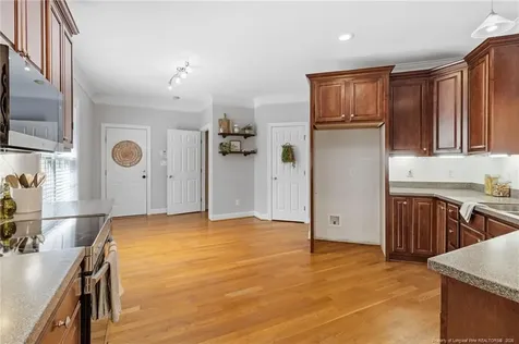 327 Ridgeway Court Fayetteville NC 28311