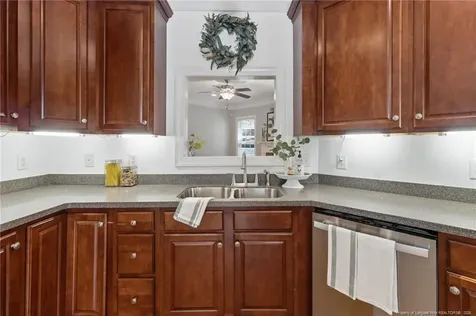 327 Ridgeway Court Fayetteville NC 28311