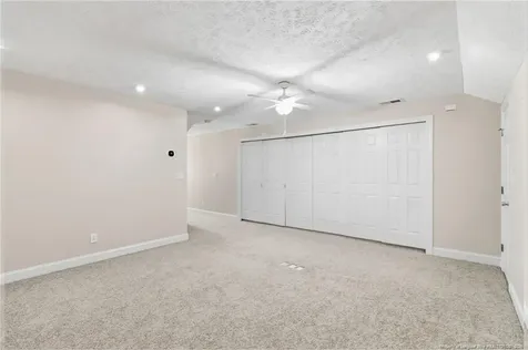 327 Ridgeway Court Fayetteville NC 28311