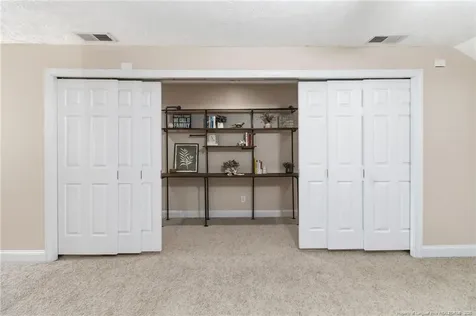 327 Ridgeway Court Fayetteville NC 28311