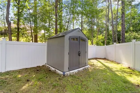 327 Ridgeway Court Fayetteville NC 28311